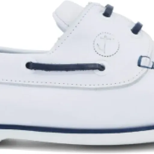 Test Seajure Sauvage cuir blanc et bleu marine : les chaussures bateau qui misent tout sur le confort