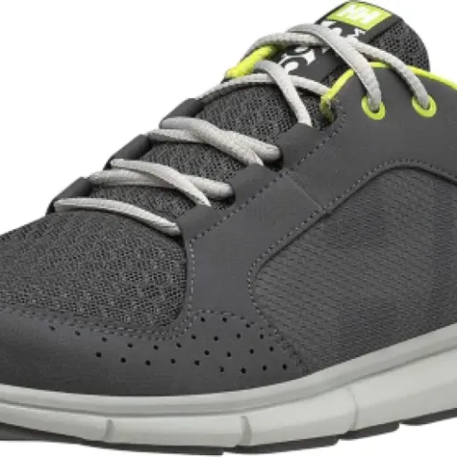 Test Helly Hansen Ahiga V4 Hydropower : des baskets de bateau légères qui passent aussi en ville