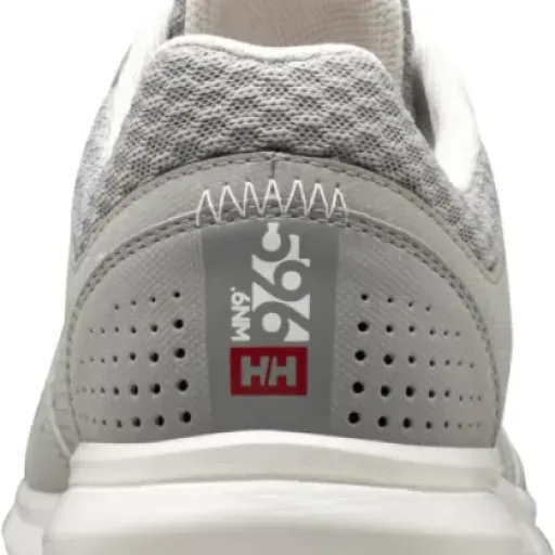 Test Helly Hansen Ahiga V4 Hydropower : des baskets de pont légères qui font le job